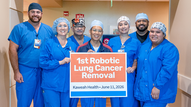Dr. Trung Ly Tran, cardiothoracic surgeon, and his team.